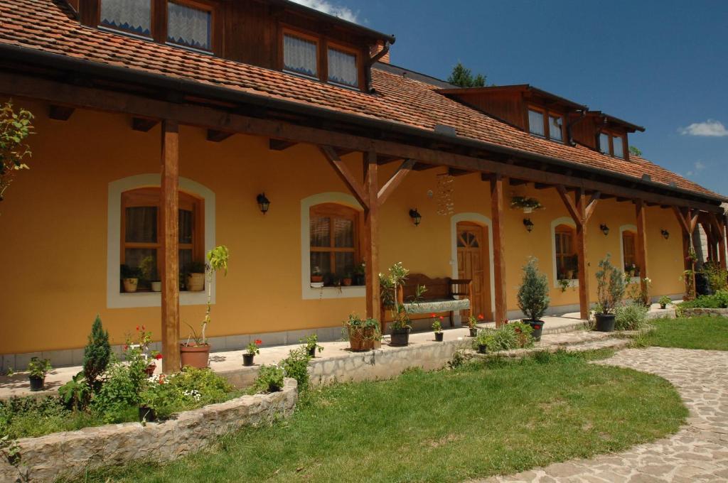 Eletfa Vendeghaz Hotell Eger Exteriör bild